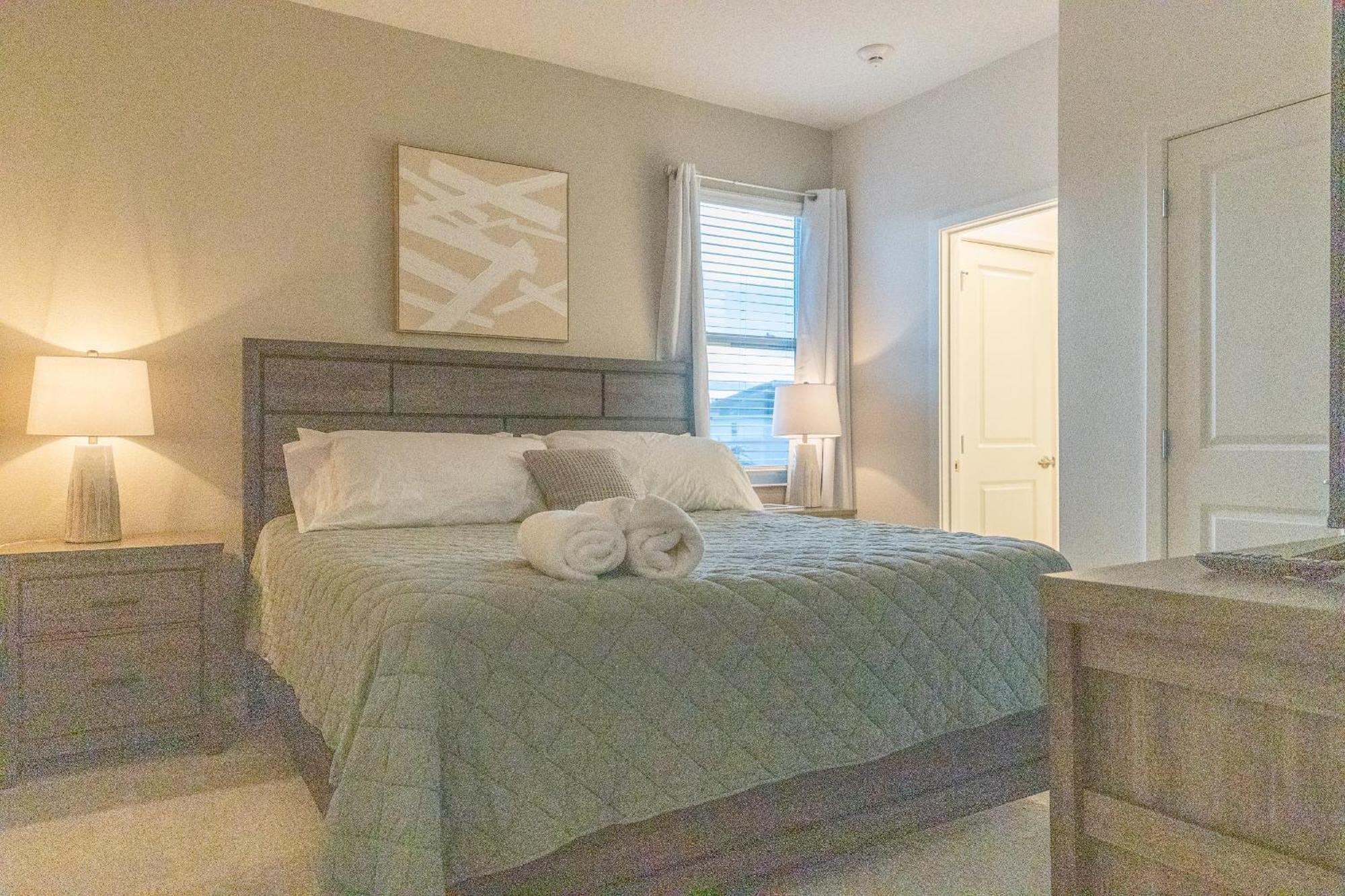 Waterfront Brand New Modern Luxury 8 Bedroom Pool House! Sleeps 16 Kissimmee Exterior foto